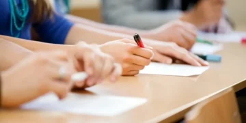 Provimet në Maqedoninë e Veriut do bëhen edhe në shqip, Spiropali përshëndet nismën e ambasadorit Meidani