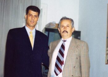 Libri i Ahmet Shalës është një “breshër” në mes të Prishtinës për gjyqin e Hagës