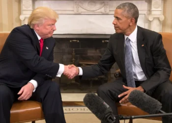 Trump publikon videon që ngjall reagime të shumta: Barack Obama dhe Michelle Obama si majmunë