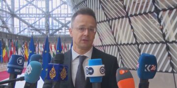 “Të mërzitur dhe të frustruar”, BE kundër Hungarisë: Mos vendosni veton për sanksionet ruse