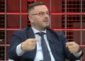 “Po mbahet pa prova në paraburgim”, avokati Ndreca: Rasti i Veliajt, më flagranti! Kulmi i abuzivitetit me masën e sigurisë