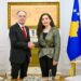 Vjosa Osmani takim me Begajn në Prishtinë: Faleminderit që jeni gjithnjë pranë Kosovës zoti President!