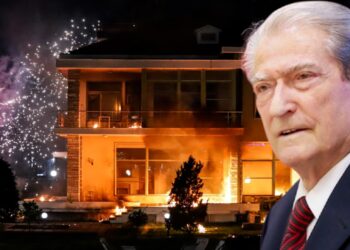 Habit Sali Berisha: Agjentë të infiltruar na thanë se tek ish-vila e Enverit banon Rama, prandaj e sulmuam