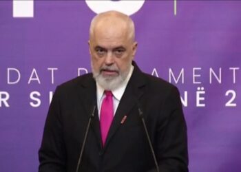 “Të drejtat dhe liritë do t’i mbrojmë”, Rama: Prokurorët paguhen sa frëngu pulën, jo që të ankohen për mua! Kanë 500 sekretare e këshilltarë dhe…