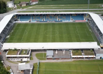 Filmonte vajzat e ekipit në dhomat e zhveshjes, arrestohet zyrtari i klubit të njohur austriak