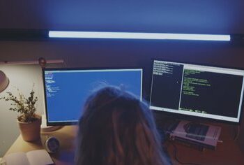 Nga shëndetësia te bankat/ Raporti i AKSK: Vjet pati 294 raste të rrjedhjes së të dhënave nga infrastruktura kritike