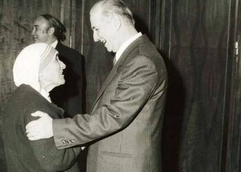 Zef Mazi: Çfarë na tha Nënë Tereza, mua dhe Ramiz Alisë kur e pritëm në Rinas!