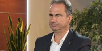 PD tërhiqet nga bojkoti, Boçi: Do të marrim pjesë në Komisione, por vendimet duhet të jetë me konsensus