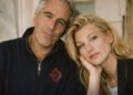 FOTO/ “A të kujtohet kur…”, zbulohet e dashura sekrete e Jeffrey Epstein!