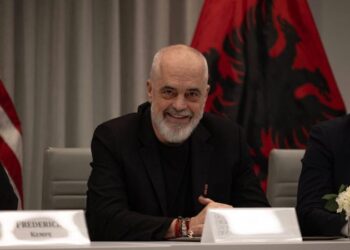 FOTO / Rama vijon takimet në SHBA: Në tryezën e Atlantic Council, ku pati interes të lartë për pikëpamjet tona dhe…