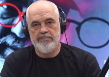 Zhvendosja e Kadastrës së Vlorës, Rama: S’do ketë më zyra fizike! Të njëjtin model do ndjekin edhe drejtoritë e tjera