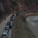 Rëndohet situata nga bllokimi i rrutës Librazhd–Qafë Thanë, krijohet mbi 20 km radhë makinash (FOTO)
