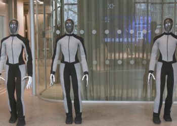 Robotë të armatosur në Serbi, Vuçiç: Do mbrojnë vendin, do na ndihmojë Kina