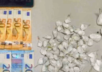 U kap me 70 doza kokaine në makinë, arrestohet i riu shqiptar në Itali