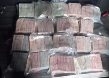 U kap duke transportuar 1 milion euro nga Serbia në Kosovë! Pezullohet efektivi i policisë, Aurel Kaziu