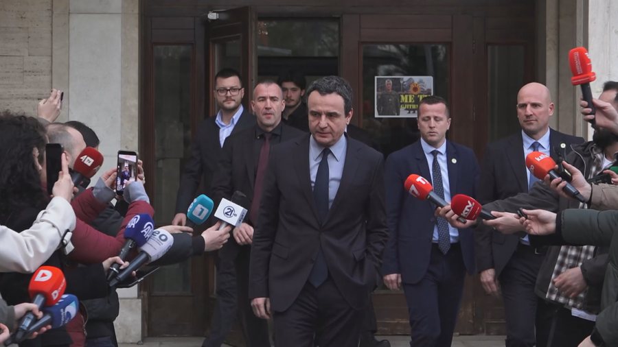 Presidenti i ri i Kosovës  Procedura e zgjedhjes  kleçka që mund të çojë çështjen në Kushtetuese