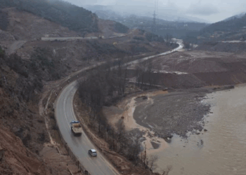 Hapet aksi Librazhd – Prrenjas, ARRSH: Nuk ka rrezik për rrëshqitje në rrugë!