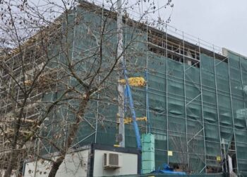 Rama publikon fotot: Nga projekti në realitet, Fakulteti i Shkencave Mjekësore Teknike në Elbasan po merr formë në një godinë moderne