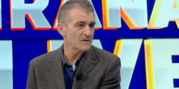 “Berisha s’bashkëjeton dot me rregulla demokratike”, Elezi: Përdorimi i të miturve në protestë, ‘turp’ për organizatorët