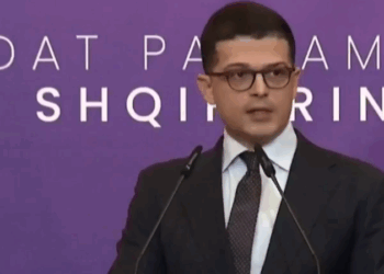 Ministri Vengu: 2026, vit i rinisjes së industrisë ushtarake, në maj nis Shkolla e Aviacionit dhe uniformat e para ‘Made in Albania’