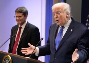 Jo 10%, por 15%! Trump i rrit përsëri tarifat globale pas humbjes në Gjykatën e Lartë