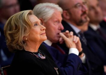 Rasti Epstein: Marrja në pyetje e Hillary Clinton përmbys planin e republikanëve