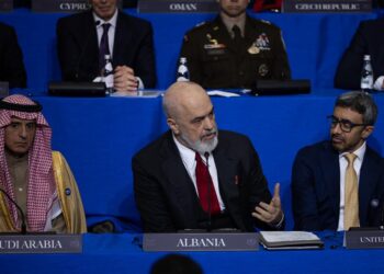 “Faleminderit kryeministër!”, veteranët e UÇK përgëzojnë Ramën për qëndrimin në Bordin e Paqes