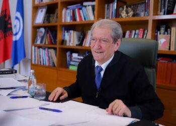 Berisha kërkesë kryeministrit Rama: T’u tregojë shqiptarëve se përse iu refuzua çdo takim në SHBA