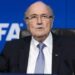 Ish-presidenti Sepp Blatter i kundërvihet Infantinos: FIFA është një diktaturë