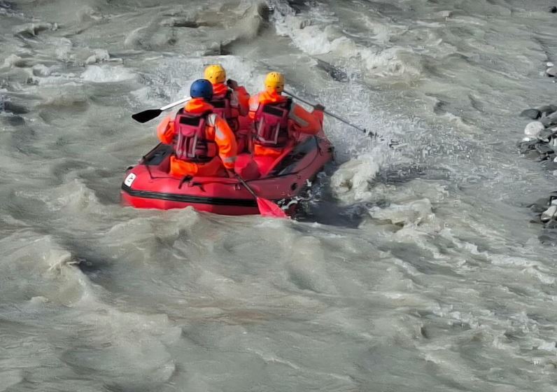 U hodh në lumin Osum 10 ditë më parë  gjendet trupi i pajetë i 42 vjeçarit