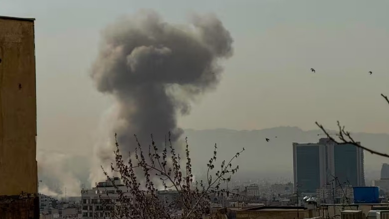 Sulmet izraelite  Media në Teheran  Goditet një shkollë në Minab  vdesin 5 nxënëse