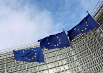 Telefonata, SMS dhe internet në BE pa tarifa shtesë/ KE propozon shfuqizimin e roaming për Shqipërinë dhe Ballkanin Perëndimor