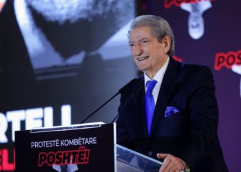 Protesta, Berisha flet për “kryengritje paqësore”: Jemi në momentin më kritik të 35 viteve të fundit