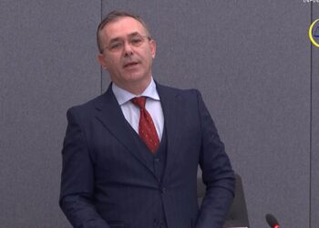 ​Selimi: Historia s’mund të rishkruhet, armët për ne ishin mbijetesë