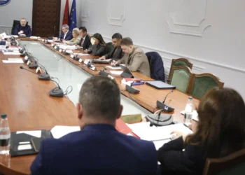 Diplomatët në testim të detyrueshëm për të verifikuar aftësitë e tyre, çfarë parashikon ligji i ri për shërbimin e Jashtëm