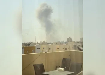 Irani nuk mjaftohet vetëm me sulme ndaj Izraelit, shënjestron bazat amerikane në Bahrein, Abu Dhabi dhe Katar