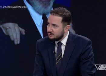 “Humbën zgjedhjet në 11 Maj dhe qeshnin”, Salianji: Ne që kemi sakrifikuar jemi demokratë, jo ata që paguhen
