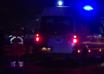 Po kalonte rrugën me biçikletë, taksia përplas për vdekje 70-vjeçarin në aksin Lushnjë-Fier