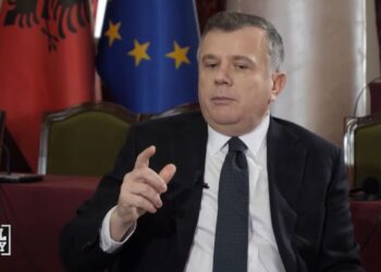 “Nuk jemi republikë nëse gjyqësori pezullon ekzekutivin”, Balla zbulon ndryshimet për Nenin 242