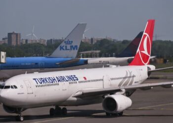 Anulohen disa fluturime nga Stambolli në Teheran, shkak kërcënimet e SHBA-së për sulme ajrore në Iran