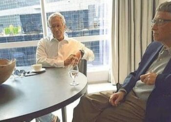 Bill Gates në dosjet Epstein: Akuza tronditëse, shantazhe dhe hije mbi imazhin e filantropit