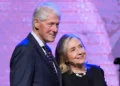 Bill dhe Hillary Clinton pranojnë të dëshmojnë për çështjen Epstein