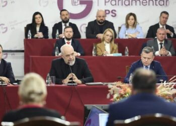 VIDEO! PS prezanton ndryshimet ligjore pas vendimit të GJK për Ballukun: Nuk cenohet dhe as pengohet pavarësia e drejtësisë