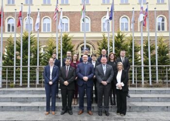 Krimet kibernetike/ FBI trajnon zyrtarë shqiptarë, Ambasada e SHBA: Të mbrojmë fëmijët nga shfrytëzimi