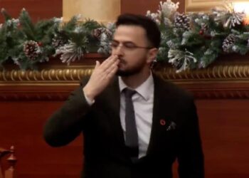 “Puthja simbolike për deputetët dhe diferencat me Lapajn”, Endri Shabani tregon momentet e zgjedhjes Avokat i Popullit