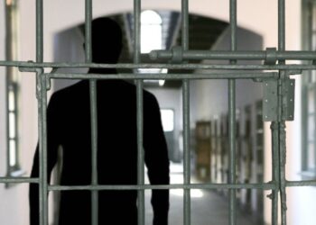 “Shqipëria e tepron me paraburgimin”, ekspertët e KiE: Po shkelen standardet e lirisë personale
