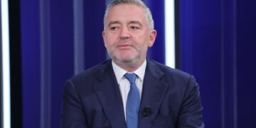 A do të presin më PD për “Territorialen”?/ Klosi: Ka tre muaj që komisioni nuk funksionon, të kthehemi në normalitet!