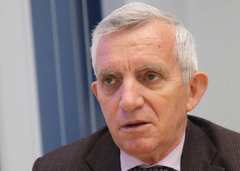 “Procesi në Hagë është farsë”, ish-ambasadori Minxhozi: Pse ka rënë qëllimi për të cilin u ngrit “Specialja”