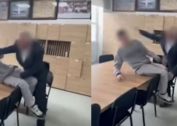 Mësuesi rrahu nxënësin dhe u arrestua, kolegët e tij në protestë
