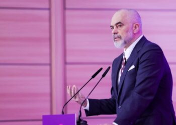 Pas ndryshimeve të shpallura në Asamble, Rama mbledh sot drejtuesit politikë të qarqeve në selinë e PS